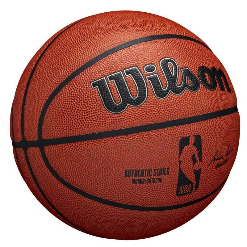 Wilson NBA Official Signature Series Indoor/Outdoor Basketball Size 7 with Pump