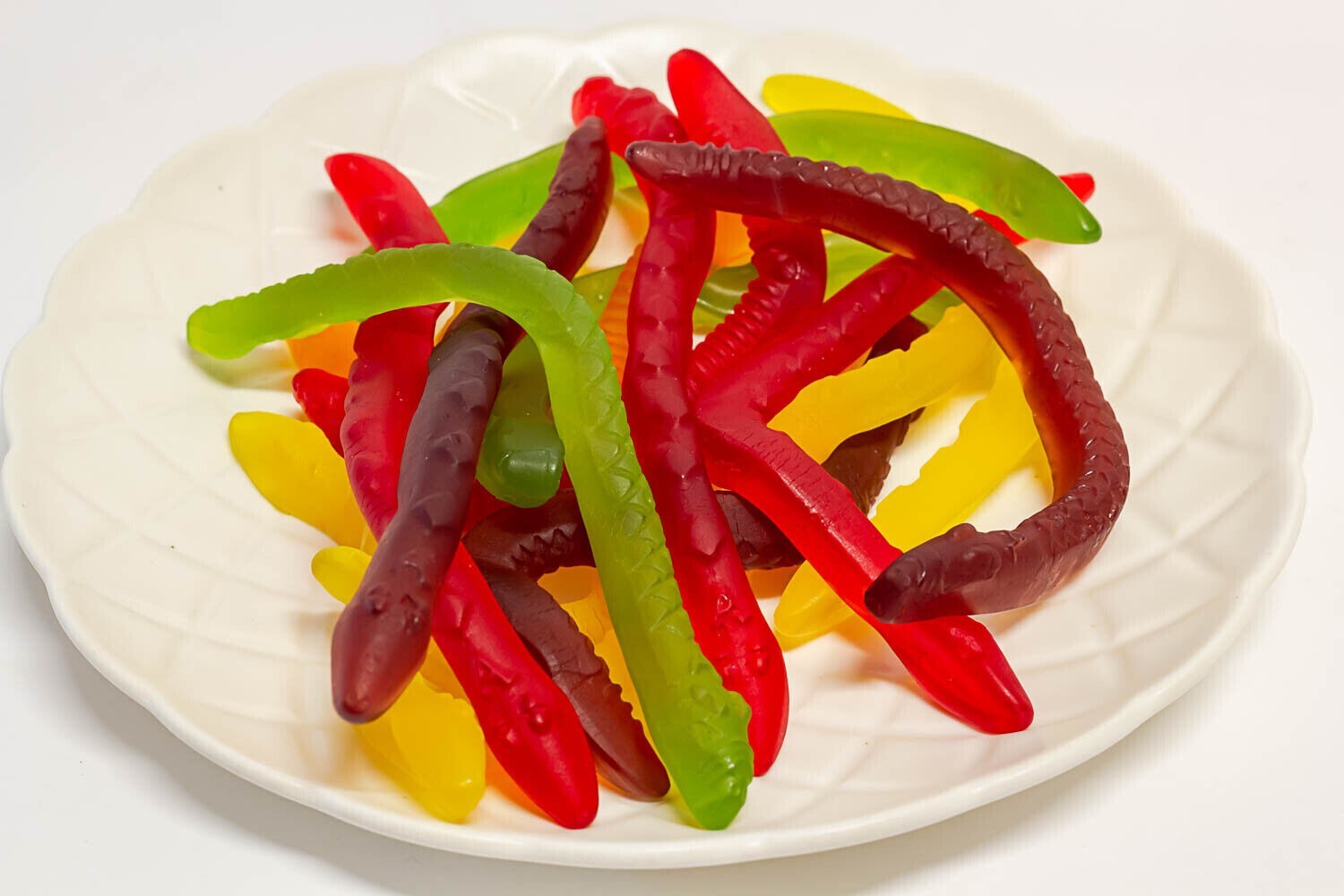2 x 1kg Allen's Snakes Alive Kids Soft & Chewy Gummy Lolly Sweets Fruit Flavour