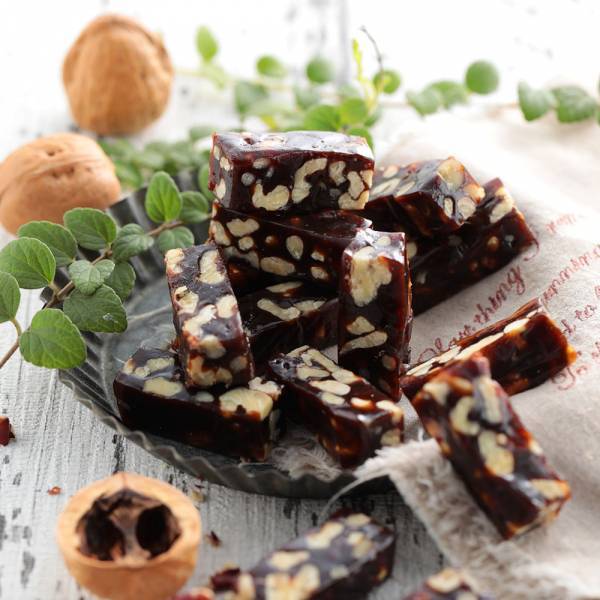 Cherry Grandfather Walnut & Date Cake Vegan Halal Made In Taiwan 380g 櫻桃爺爺南棗核桃糕
