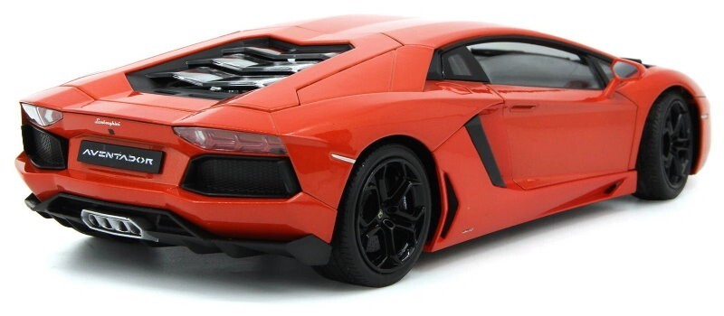 Maisto 1:18 Scale Special Edition Lamborghini Aventador LP 700-4 Die Cast Car