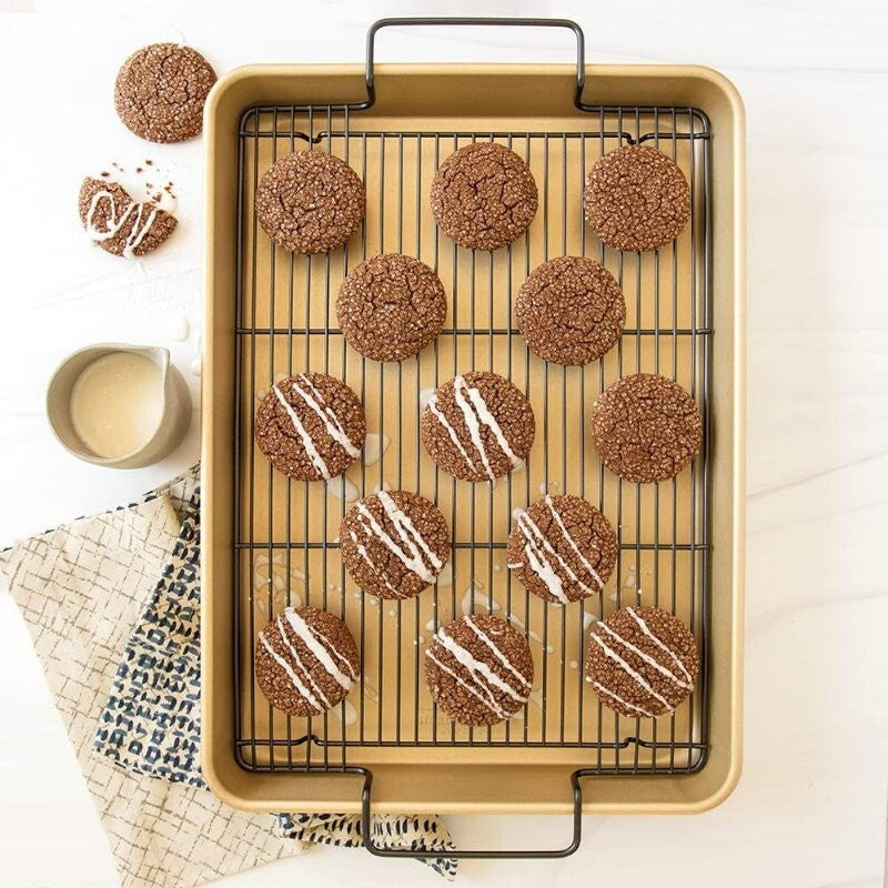 Nordic Ware High-Sided Oven Crisp Baking Tray Nonstick Bakeware Half Sheet