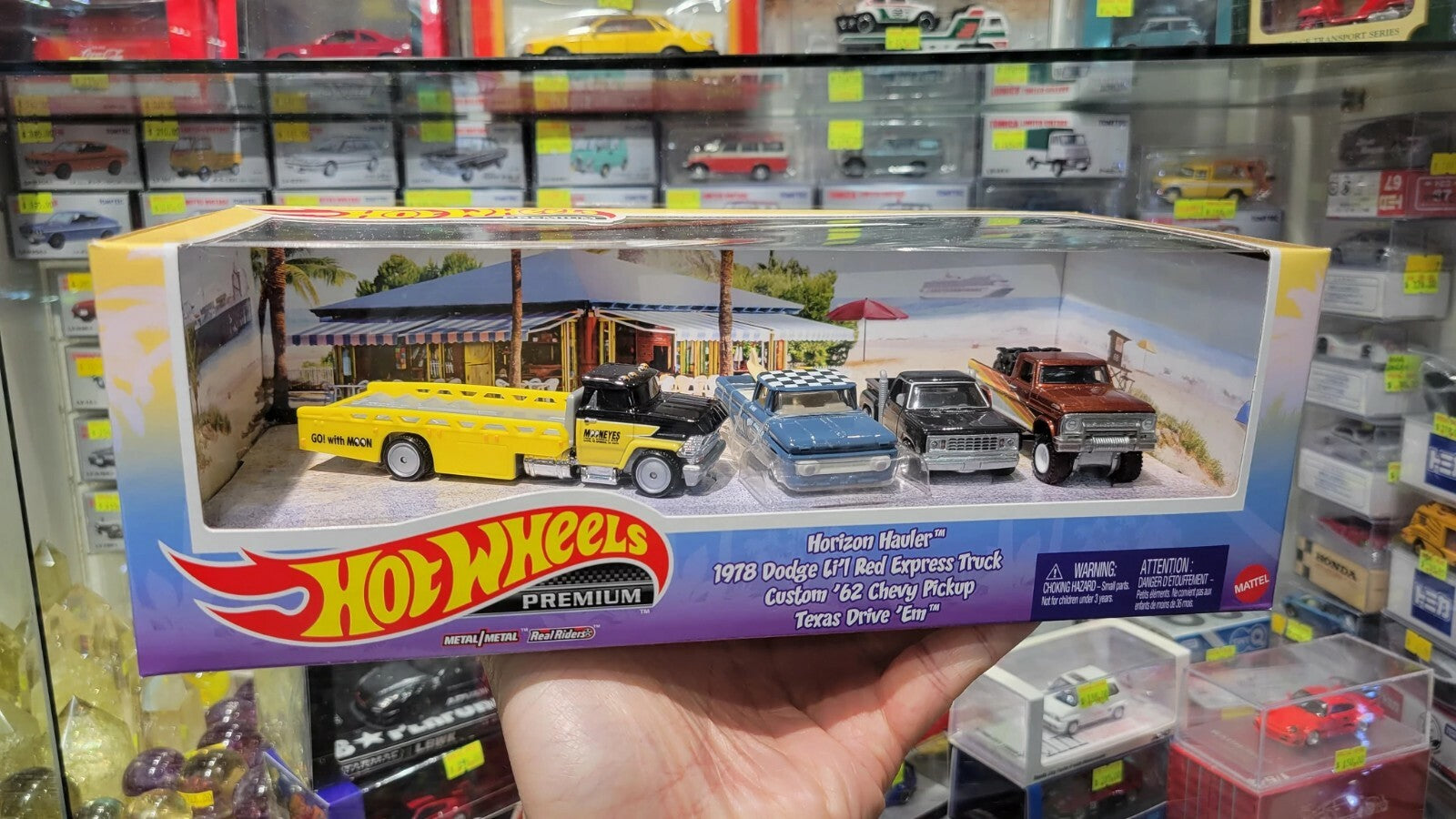Hot Wheels Premium Collector Set Texas Drive'Em Chevy Pickup Trucks HCP99 1:64