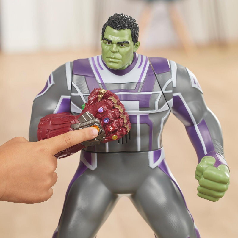 Marvel Avengers Hulk / Thanos Power Pack with Electronic Gauntlet Punch Action