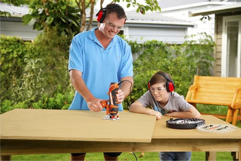 The Renovator 287pc Twist-a-Saw 550W Multi-Purpose Deluxe Power Tool Kit