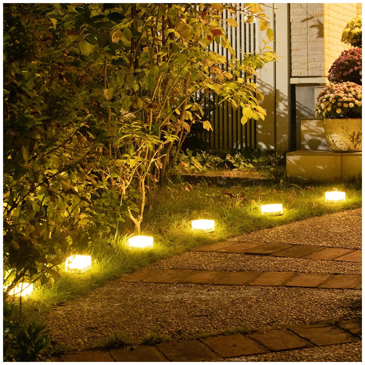 LED Solar Outdoor Garden Glass Brick Path Lights 6 Pack Warm White 8h Runtime