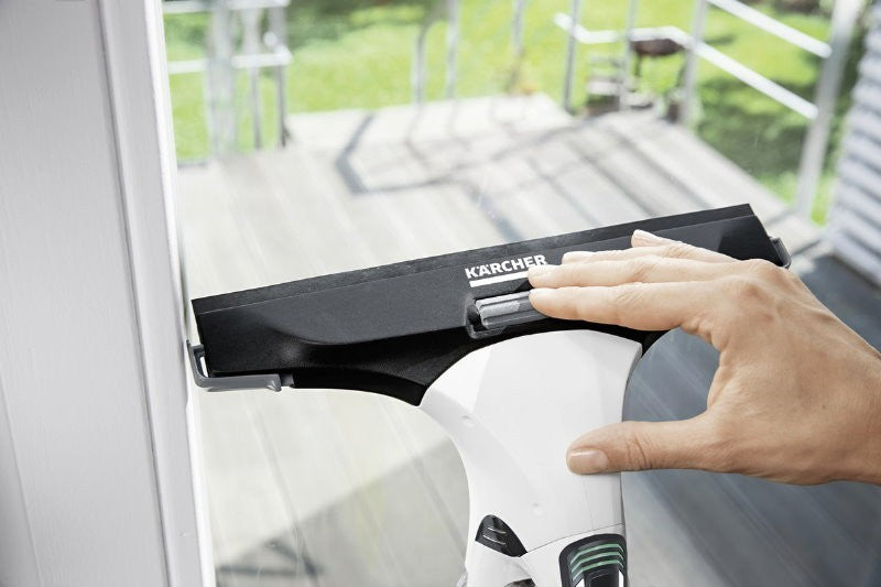 Karcher WV 5 Plus Cordless Battery Window Vacuum Cleaner Kit 1.633-706.0