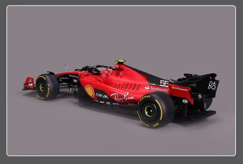 Maisto 1:10 Formula 1 Red Bull / Ferrari Racing Remote Control RC Car RB19 SF23