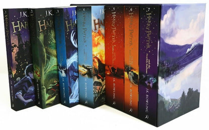 Harry Potter - The Complete Collection 7 Book Boxset by J.K. Rowling