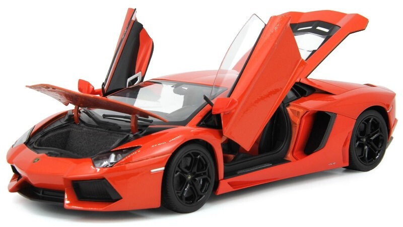 Maisto 1:18 Scale Special Edition Lamborghini Aventador LP 700-4 Die Cast Car