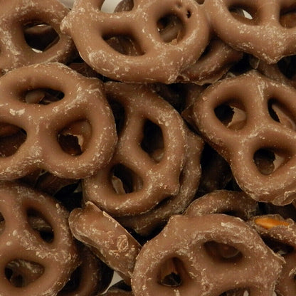 Biancos 100% Australian Premium Fine Milk Chocolate Baked Pretzels Snack 700g