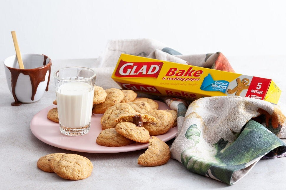 Glad Bake and Cooking Paper Caterer's Pack 120M x 30cm Non Stick Frying