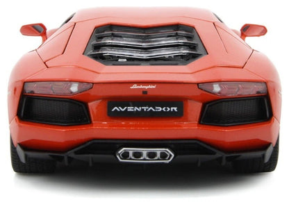 Maisto 1:18 Scale Special Edition Lamborghini Aventador LP 700-4 Die Cast Car