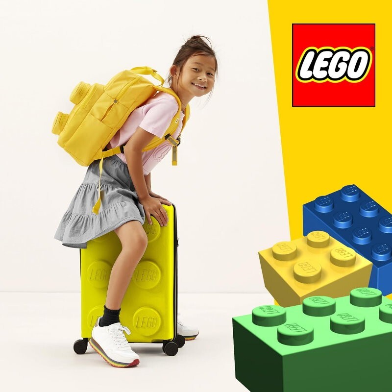 LEGO Signature Brick 2x3 Trolley Expandable Luggage Carry On & 1x2 Backpack Set