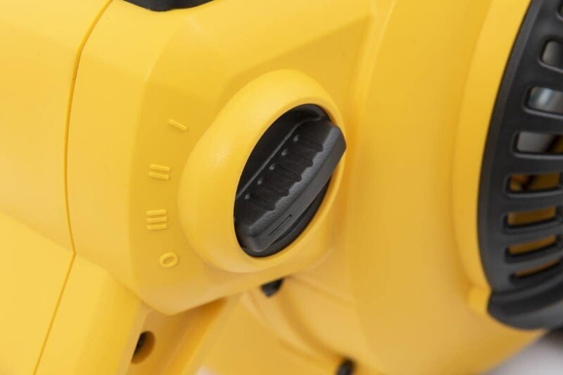 DeWalt 600 CFM 3-Speed 240V Air Mover and Dryer Corded Portable Floor Dryer