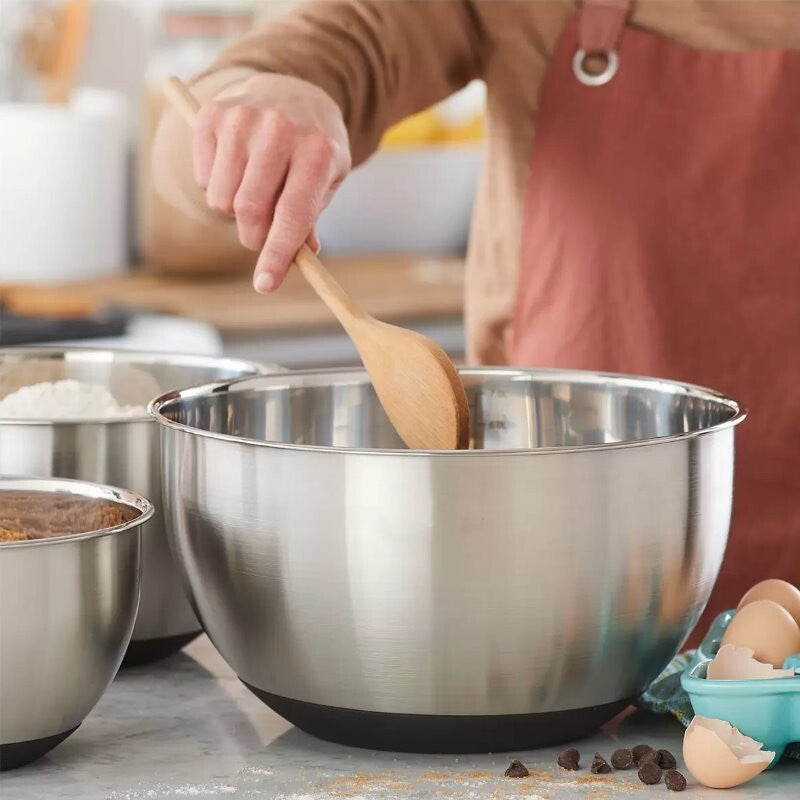 MIU 11-Piece 18/8 Stainless Steel Mixing Bowls Set with 4 Lids & 3 Graters