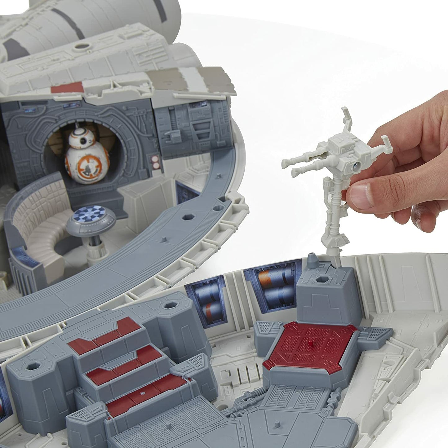 NEW Star Wars The Force Awakens Battle Action Millennium Falcon