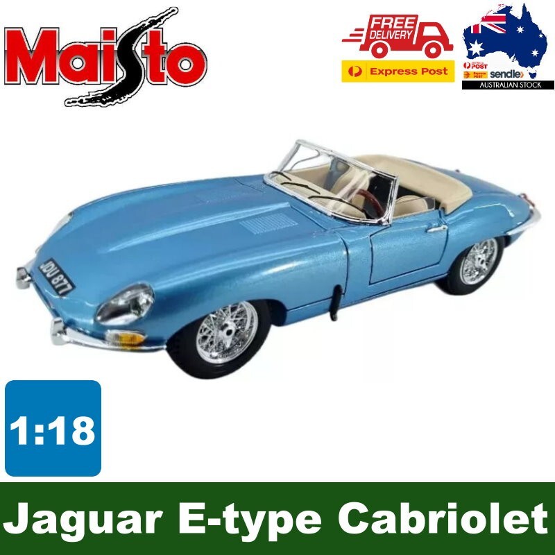 Maisto 1:18 Scale Special Edition Jaguar E-Type Cabriolet Die Cast Car Set Blue
