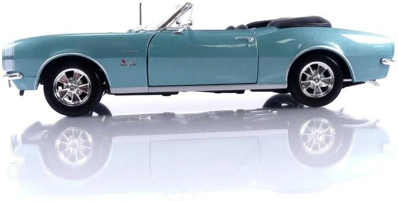 Maisto 1:18 Scale Special Edition 1967 Chevrolet Camaro RS/SS 396 Die Cast Car