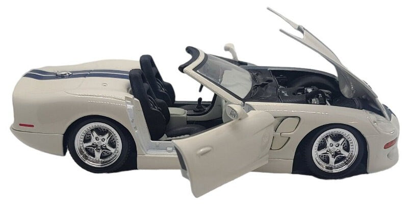 Maisto 1:18 Scale 1999 Special Edition Shelby Series One White Die Cast Car