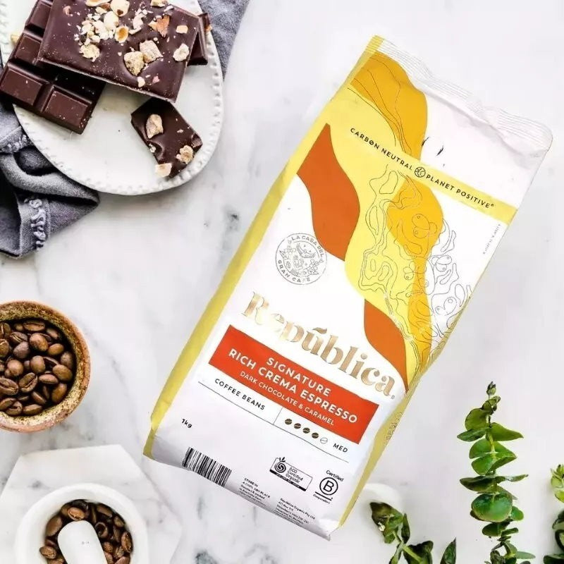 Republica Signature Organic Crema Espresso Chocolate & Caramel Coffee Beans 1kg