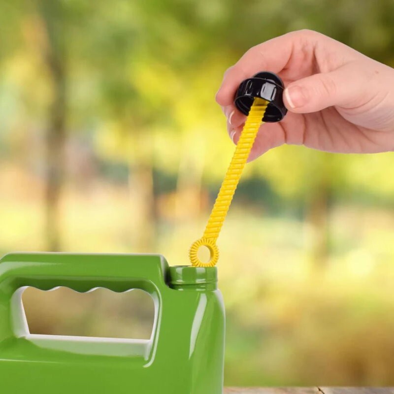 John Deere Bubble 'N' Fun Battery-Operated Leaf Blower Combo w/ Refill Jerry Can